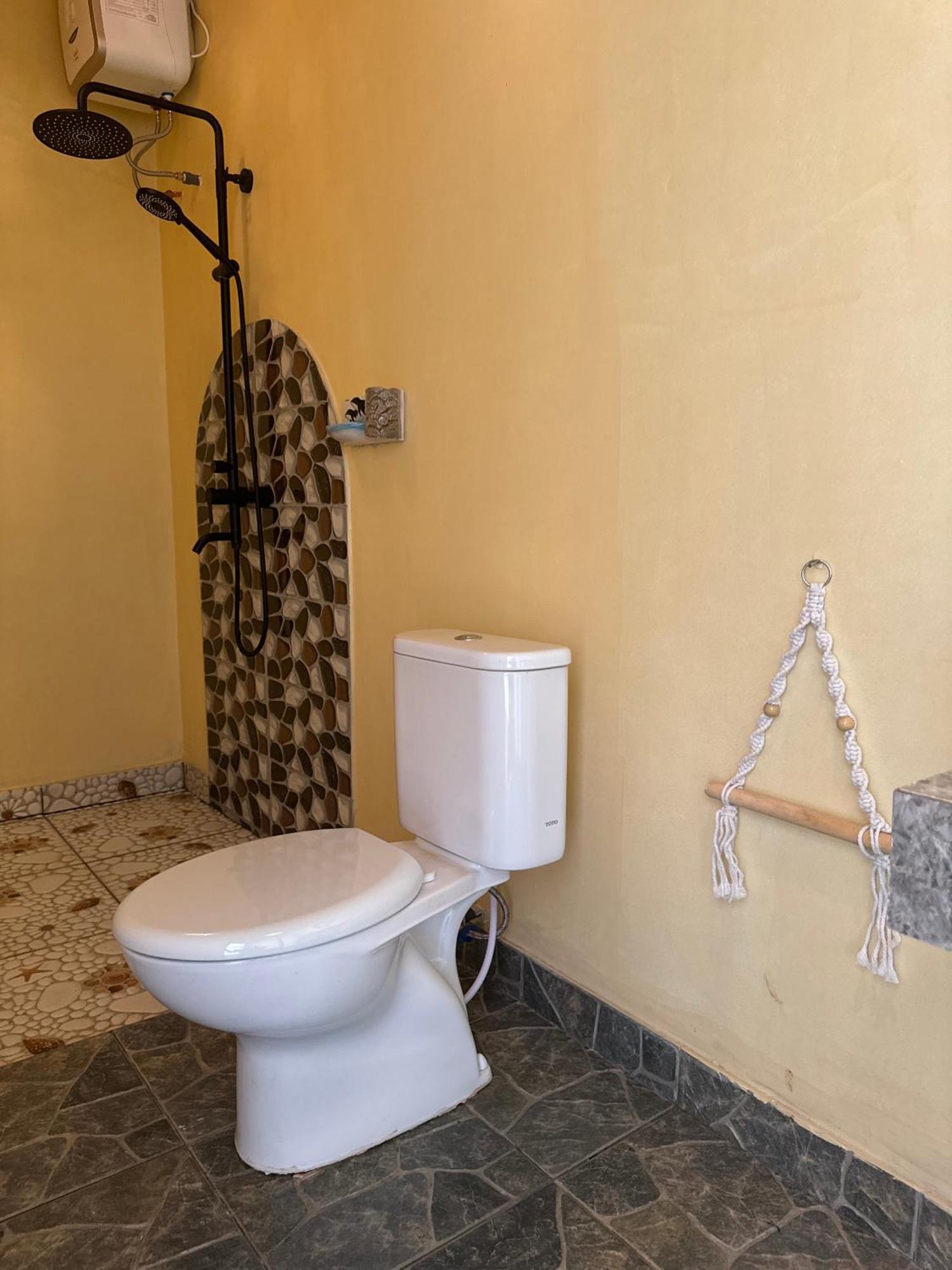 Delmora Home Balangan Pecatu Exteriör bild